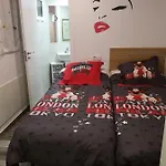 Ibanez *