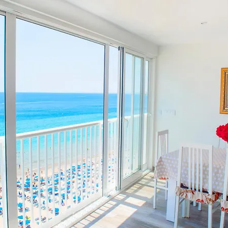 Ibanez Apartmán